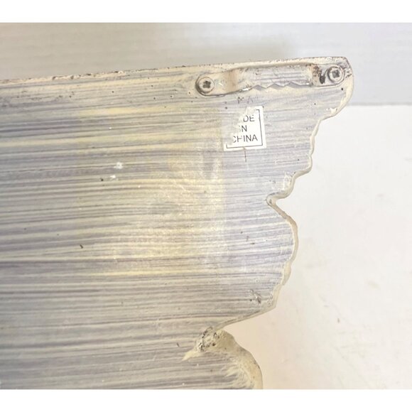 Vintage-Inspired Wall-Mounted Decorative Plaster Shelf With Sculpted Face Motif - Picture 7 of 10